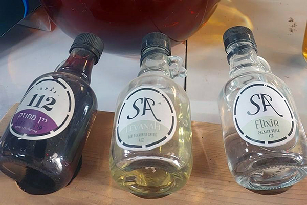 סיור וסיפור בקיבוץ עין השלושה